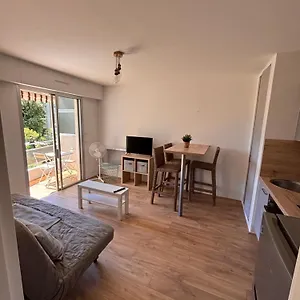 Beau Studio 300 M De La Plage Avec Parking , La Ciotat France